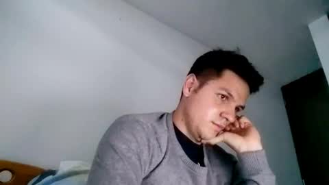 cristopher3042 online show from 02/19/25, 11:04