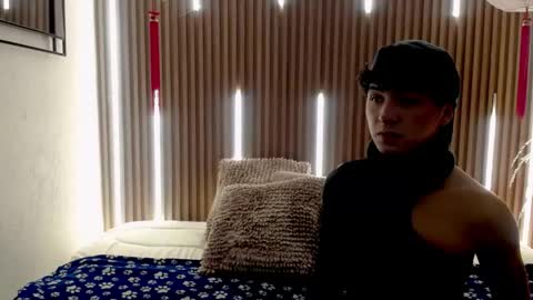 Cristopher  online show from 04/19/26, 08:00