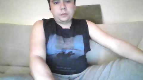 Snapshot of crisx3585 chatting on 03/15/26, 01:33 crisx3585 online show from 03/15/26, 01:33