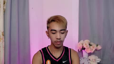 crocodale online show from 11/03/25, 03:13