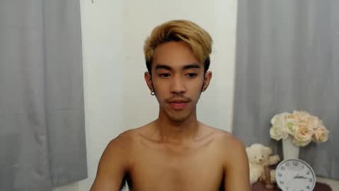 crocodale online show from 11/22/25, 10:47