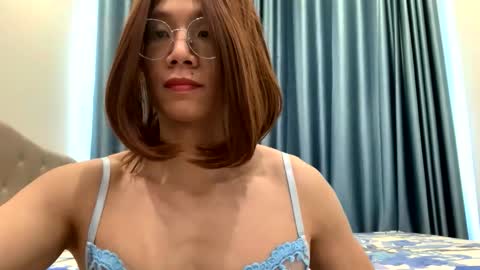 Snapshot of crossdresseranna chatting on 06/01/26, 03:19 Anna online show from 06/01/26, 03:19
