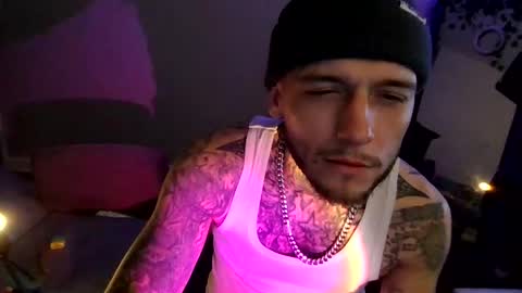 cruz815 online show from 03/19/26, 06:39