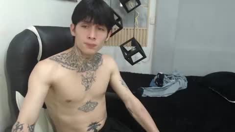 Snapshot of cry_thereal chatting on 06/22/26, 05:59 cry_thereal online show from 06/22/26, 05:59