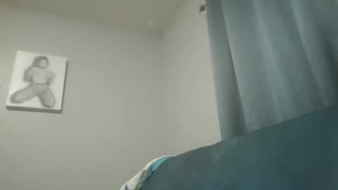 Kim online show from 12/04/25, 02:54