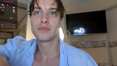 Snapshot of cryptongood chatting on 09/09/25, 06:18 Lin inst lingoodyy online show from 09/09/25, 06:18