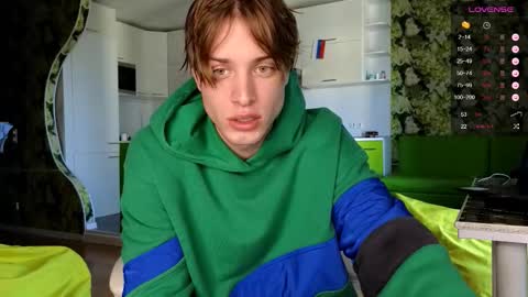 Snapshot of cryptongood chatting on 10/17/25, 11:57 Lin inst lingoodyy online show from 10/17/25, 11:57