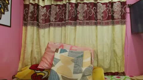 Snapshot of crystal420_ chatting on 02/20/25, 01:03 Instagram cristal espinosa1 online show from 02/20/25, 01:03