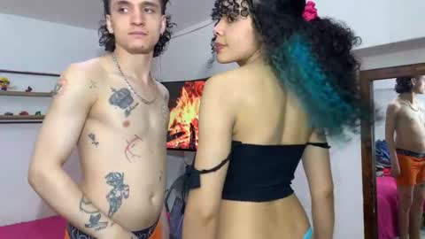 Snapshot of crystal5358 chatting on 11/30/25, 11:20 crystal5358 online show from 11/30/25, 11:20