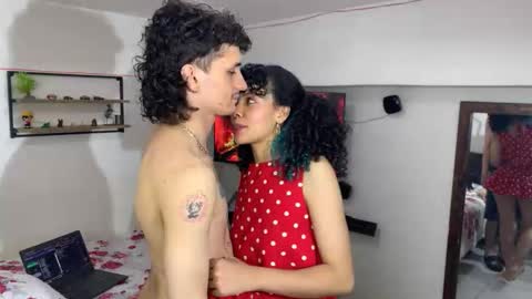 Snapshot of crystal5358 chatting on 12/14/25, 06:19 crystal5358 online show from 12/14/25, 06:19