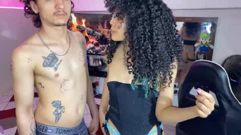 Snapshot of crystal5358 chatting on 02/14/26, 10:01 crystal5358 online show from 02/14/26, 10:01