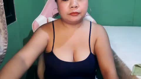 Snapshot of crystal_april chatting on 07/22/26, 02:09 Crys online show from 07/22/26, 02:09