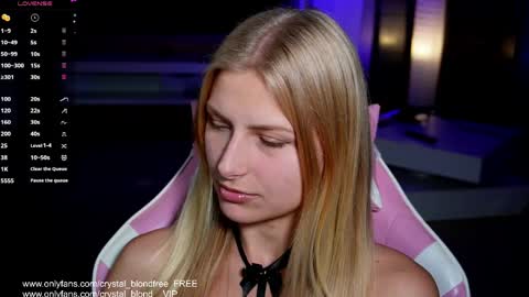 Snapshot of crystal_blond chatting on 03/31/26, 07:58 Crystal online show from 03/31/26, 07:58