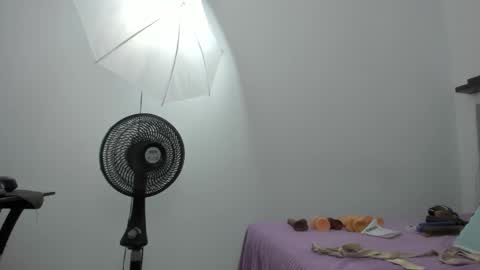 Snapshot of crystal_butterfly1 chatting on 01/10/25, 02:34 crystal_butterfly1 online show from 01/10/25, 02:34