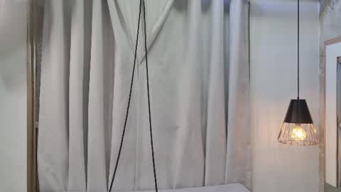 Snapshot of crystal_gilton chatting on 06/28/26, 07:09 crystal_gilton online show from 06/28/26, 07:09