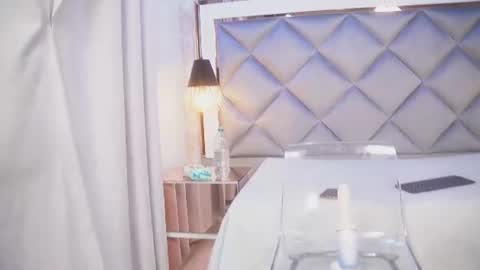 Snapshot of crystal_gilton chatting on 07/10/26, 07:16 crystal_gilton online show from 07/10/26, 07:16