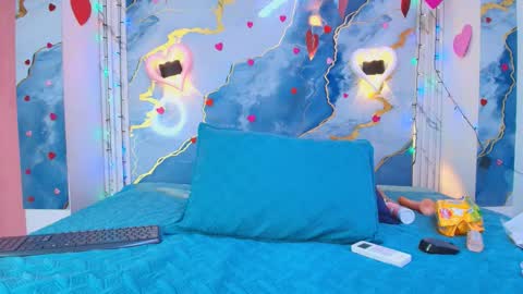 crystal online show from 02/16/26, 07:21