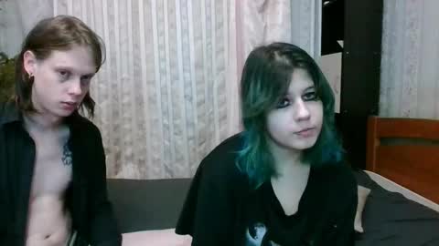 Snapshot of crystal_porn_love chatting on 01/20/25, 10:26 Crystal and Marcl online show from 01/20/25, 10:26