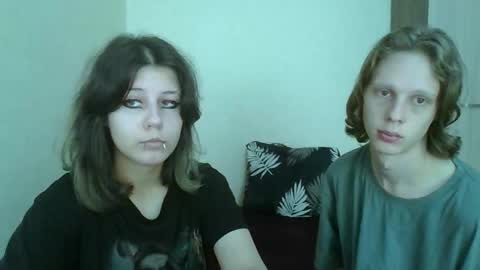 Snapshot of crystal_porn_love chatting on 09/14/25, 12:48 Crystal and Marcl online show from 09/14/25, 12:48