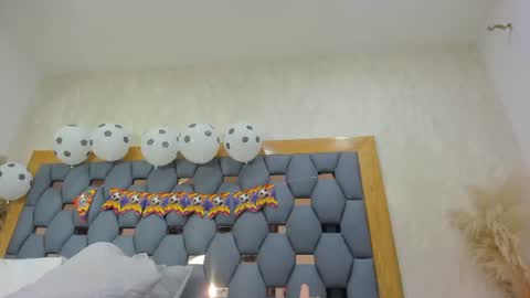 crystal_sm online show from 07/06/26, 01:24