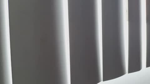 Crystal Blaze online show from 10/20/25, 01:11