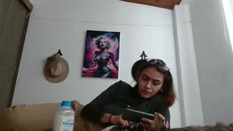 Crystal Blaze online show from 03/07/26, 04:15