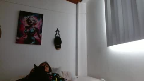 Crystal Blaze online show from 04/17/26, 12:52