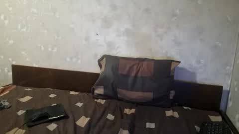 Crystallax online show from 12/17/25, 12:05