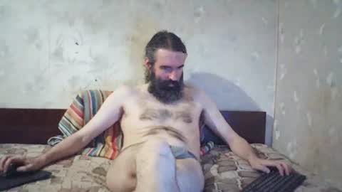 Snapshot of crystal_vibe chatting on 07/19/26, 07:39 Crystallax online show from 07/19/26, 07:39
