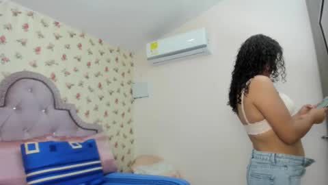 Milf Latina online show from 05/16/26, 02:05