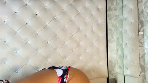 Crystal online show from 04/20/26, 10:33