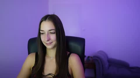 Crystalbrunette18 online show from 07/13/26, 01:14