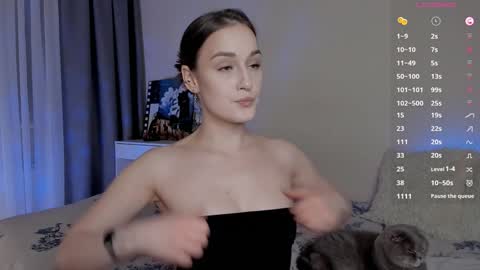 Snapshot of crystalcandies chatting on 01/23/25, 07:40 Arina online show from 01/23/25, 07:40