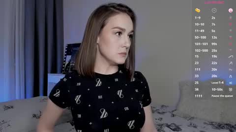 Snapshot of crystalcandies chatting on 02/23/25, 07:28 Arina online show from 02/23/25, 07:28