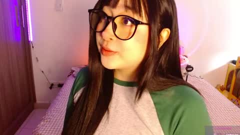 Olivia  online show from 04/03/26, 12:25