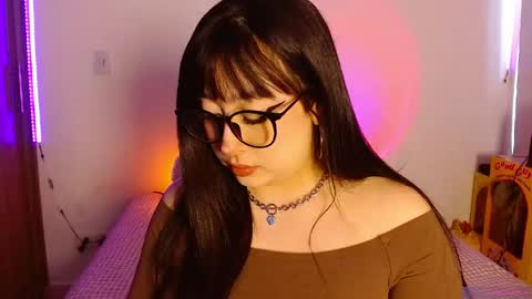 Olivia  online show from 04/21/26, 12:22