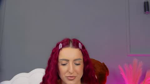 Snapshot of crystallred chatting on 05/07/26, 05:46 crystallred online show from 05/07/26, 05:46