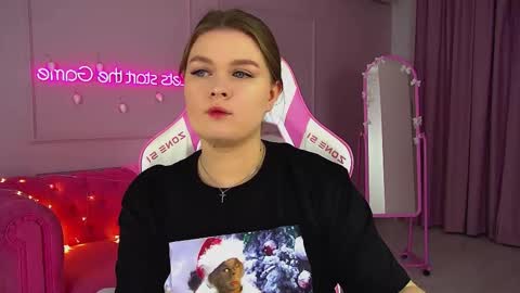 Crystal online show from 12/21/25, 06:20