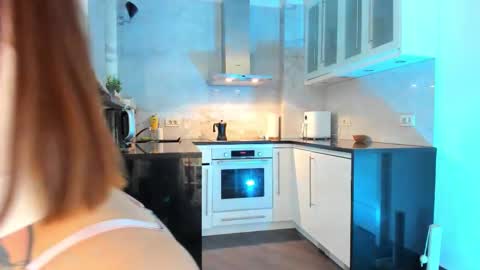 Kristina online show from 11/10/25, 11:42