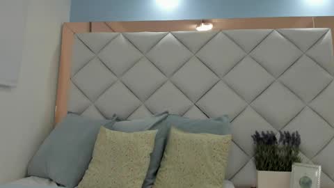 Crystal online show from 04/13/26, 10:26