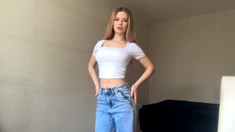 Jesi online show from 04/06/26, 04:10