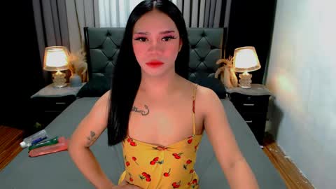 Snapshot of crytastal_lust1212 chatting on 06/08/26, 09:42 bea takashi online show from 06/08/26, 09:42