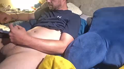 Snapshot of csmiffins chatting on 09/20/25, 03:29 csmiffins online show from 09/20/25, 03:29