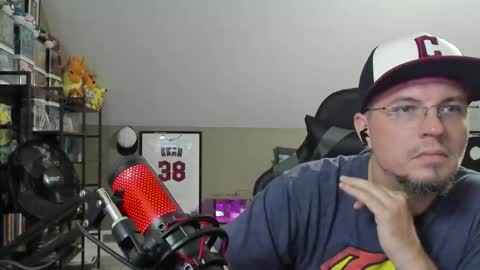 Snapshot of ctrlaltsexy chatting on 04/07/26, 01:17 CtrlAltPixelTwitchUncutstudxxxManyvids online show from 04/07/26, 01:17