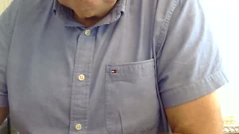 Snapshot of cttravelguy chatting on 04/15/26, 05:42 cttravelguy online show from 04/15/26, 05:42