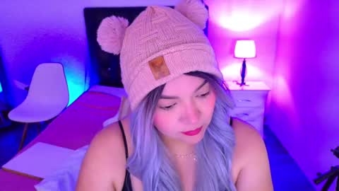 cuckoldlover69_ online show from 03/06/25, 03:24