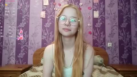Sia online show from 11/09/25, 07:06