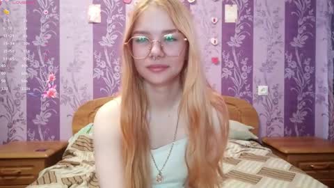 Sia online show from 11/13/25, 07:18