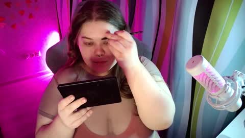 CuddleEmily online show from 02/15/26, 05:53