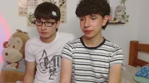 Snapshot of cuddly_and_jinx chatting on 03/14/26, 03:28 cuddly_and_jinx online show from 03/14/26, 03:28